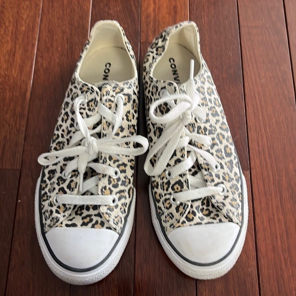 Converse youth size 3 cheetah print sneakers